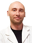 Врач Асеков Батыр Дамирович