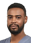 Врач Эльамин Омер
