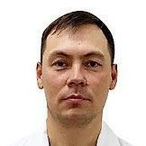 Врач Гадиев Юрий Алексеевич